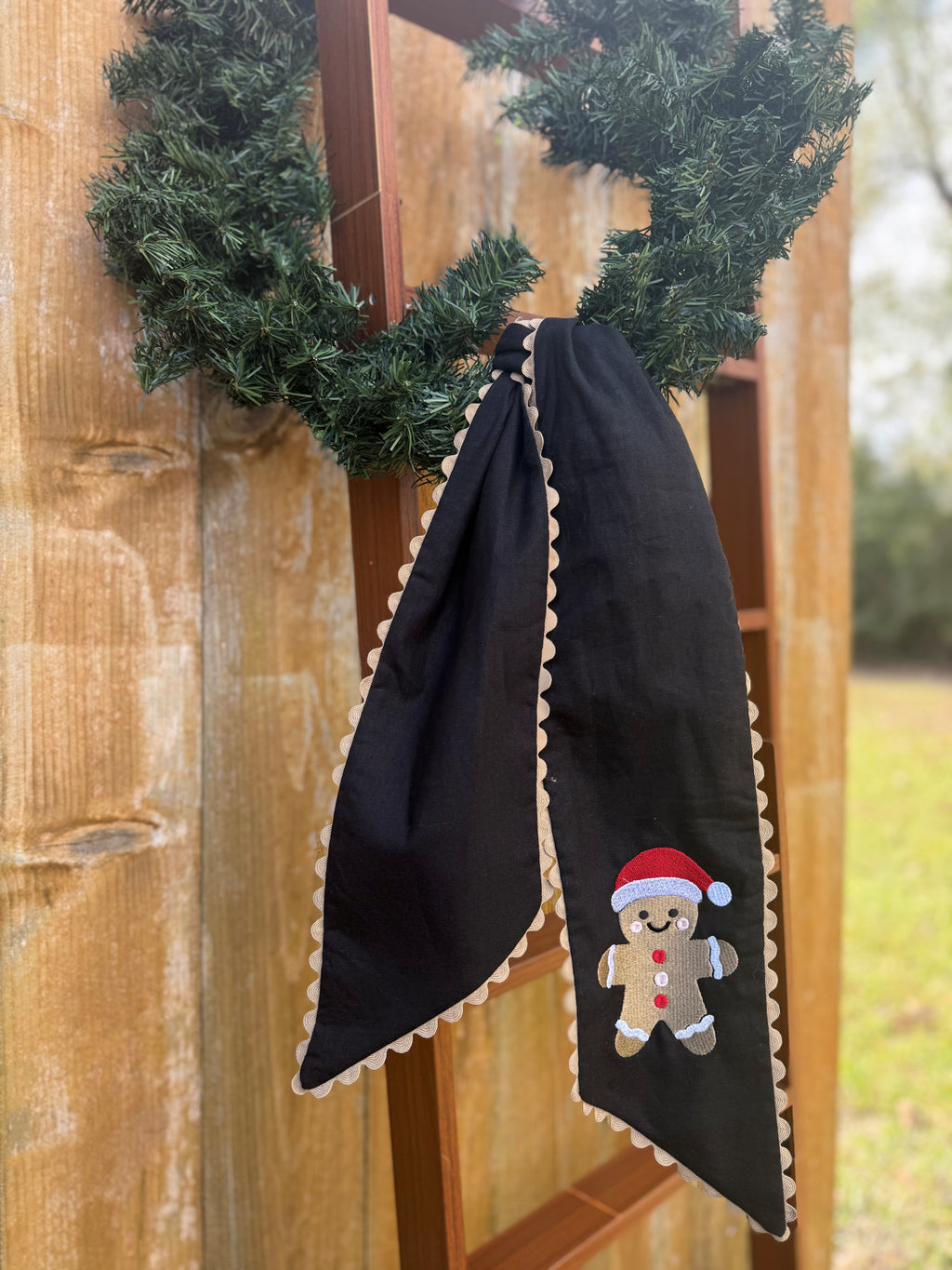 Gingerbread Man Wreath Sash - Scalloped (Add MONOGRAM FOR $8)